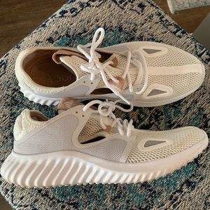 Adidas Sneakers only worn about 5 times